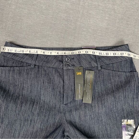 Lee Regular Fit Straight Leg Lightweight Secretly Shapes Pants Size 16S - Picture 11 of 12